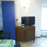 B&B Zaffiro Blu Airport 3*