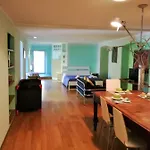 Zaffiro Blu Airport B&B 베르가모