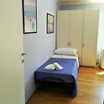 Zaffiro Blu Airport B&B