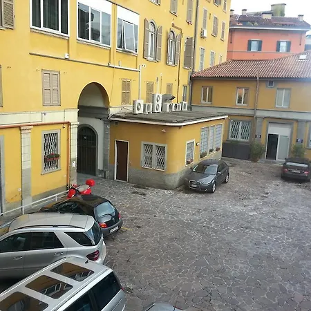 B&B Zaffiro Blu Airport