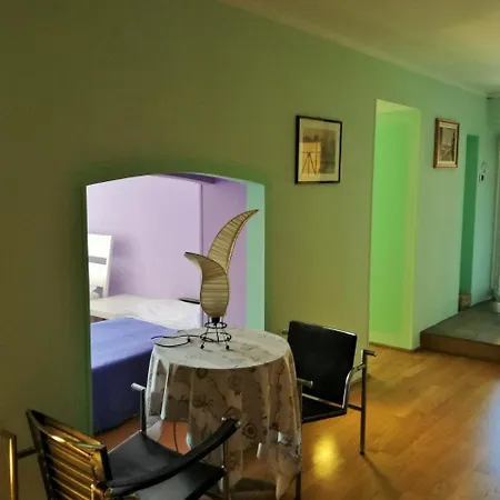 Zaffiro Blu Airport Bed & Breakfast 3*