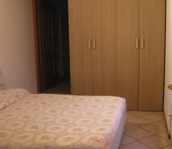 B&B Zaffiro Blu Airport 3*