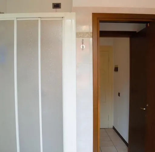 Zaffiro Blu Airport B&B