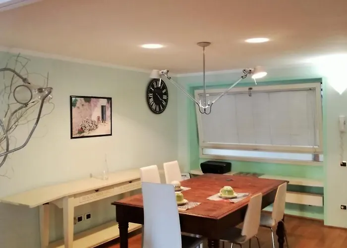 B&B Zaffiro Blu Airport 베르가모