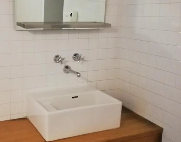 Zaffiro Blu Airport B&B 3*