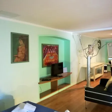 Bed & Breakfast Zaffiro Blu Airport 3*