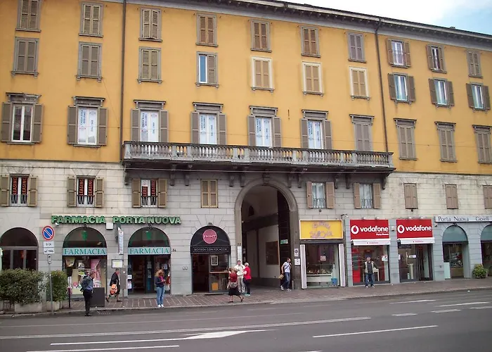 Zaffiro Blu Airport Bed & Breakfast 3*