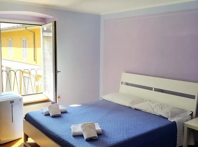 Zaffiro Blu Airport Bed & Breakfast 3*