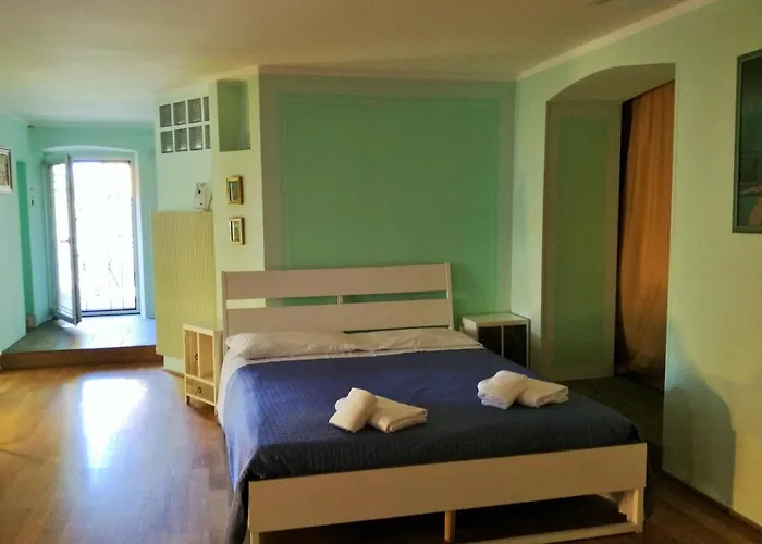 扎菲洛蓝光机场酒店 3* 贝尔加莫